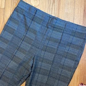 NWOT Forever 21 plaid ponte pants size 3x. Great for back to school!